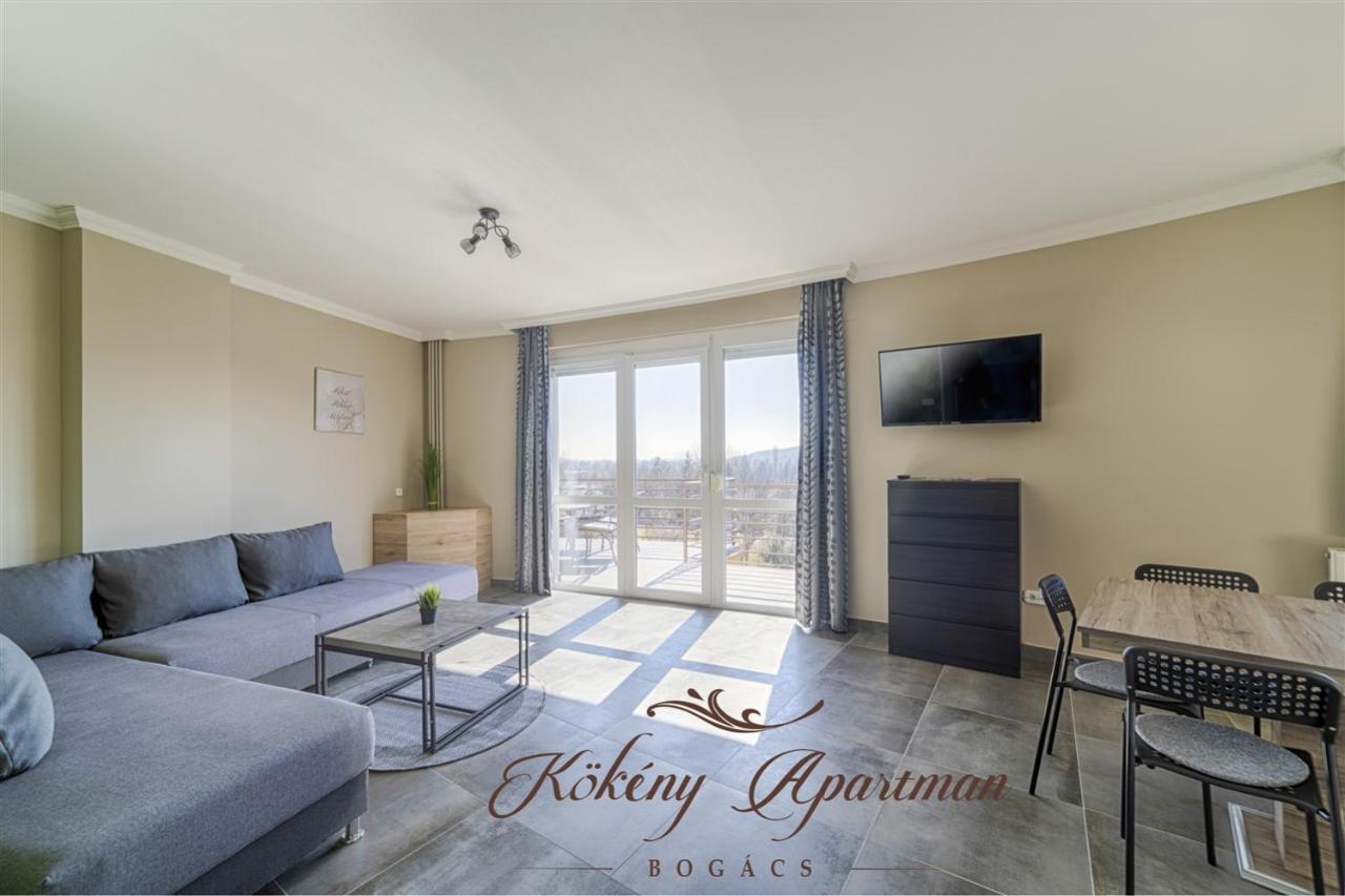 Koekeny Apartman Bogacs Bagian luar foto